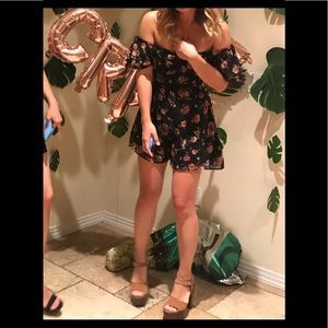 Off the shoulder floral romper